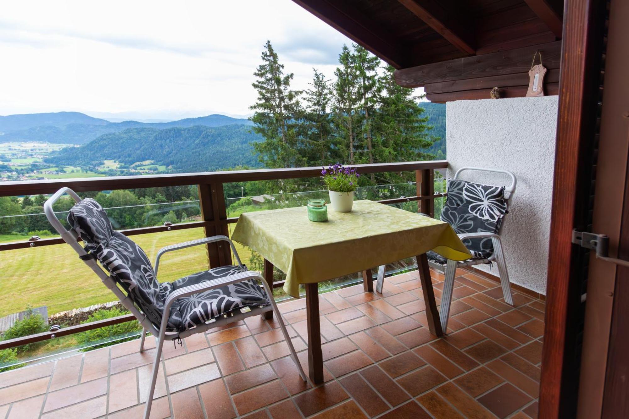 Landhaus Karawankenblick Himmelberg Ruang foto